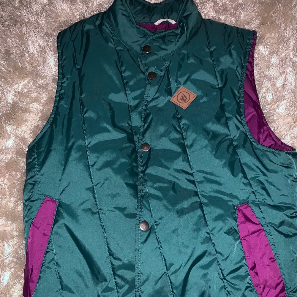 Men’s Volcom vest